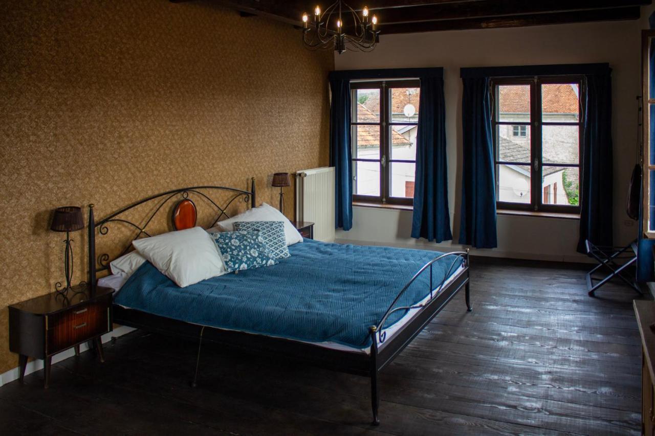 Bed and Breakfast Le Voila Melay  Zewnętrze zdjęcie